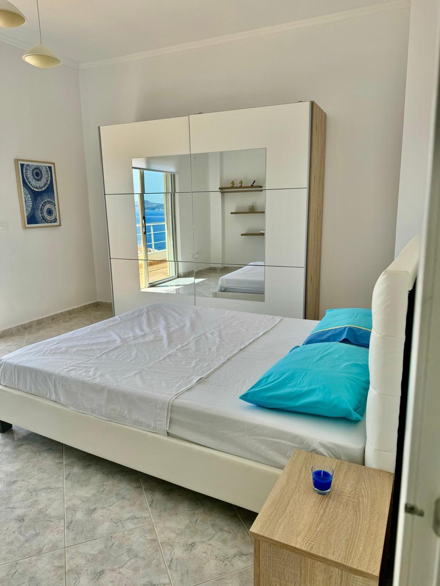 Comfy Blue Sarande Apartment Екстериор снимка