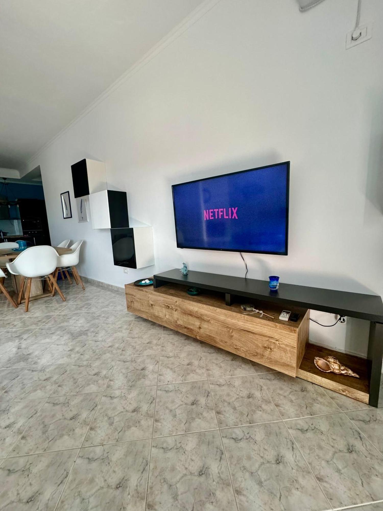 Comfy Blue Sarande Apartment Екстериор снимка